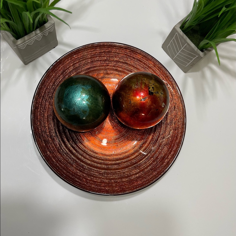 Pier 1 Bowl and Ball Decor